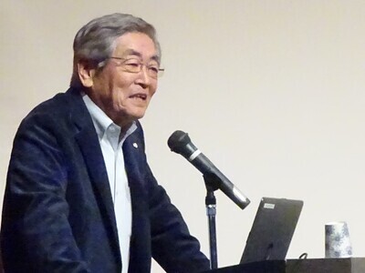 講演講師
