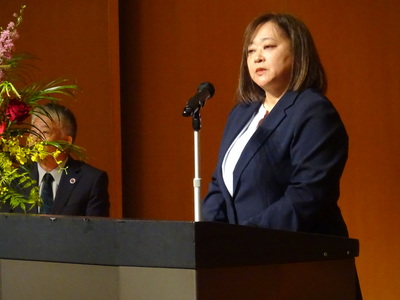 来賓挨拶（県高齢福祉保険課長代理）
