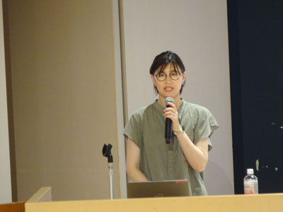 講演の様子①