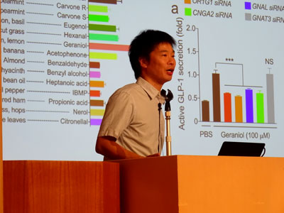 講演の様子①